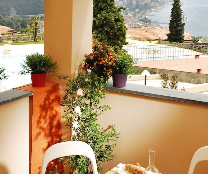 آپارتمان 1 خوابه با چشم‌انداز دریا, Residence Villa Beuca