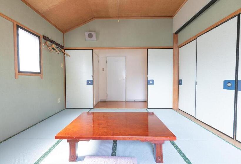 Семейный Номер, Sakura Ryokan Asakusa Iriya