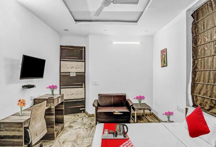 Трехместный Номер Классика, Flagship Cosy Tree Rooms Inn