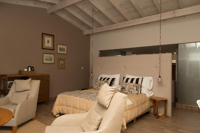 بانگلوی سوپریور, Hosteria & Spa De La Cascada