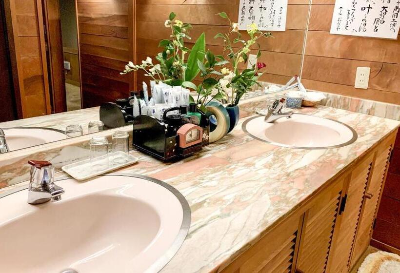 Семейный Номер Совместный Санузел, Tabist Kappo Ryokan Ooriya Kochi