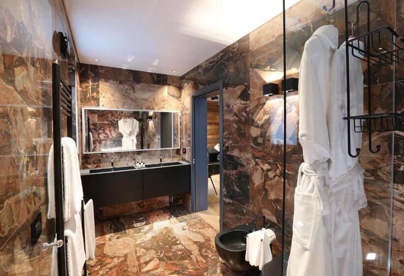 Полулюкс Вид на Горы, Chalet Blanc Cervinia