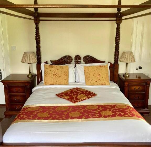 غرفة قياسية سرير كينج, Glenorchy Lodge Rooms Only