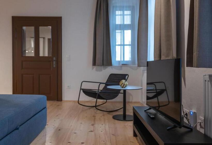Apartamento 1 Dormitório com Terraço, Tschardakenhof Appartements