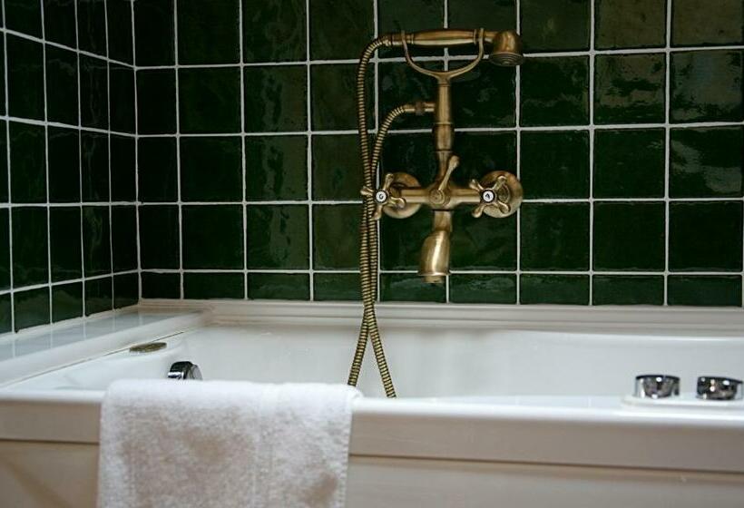 キングサイズベッドのスタンダードルーム, B&b San Nicolò