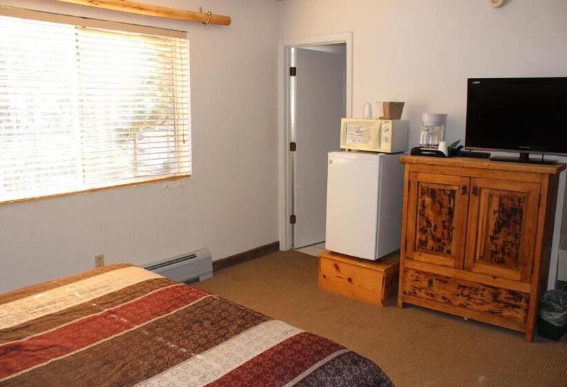 Номер Deluxe, Edelweiss Resort Greer