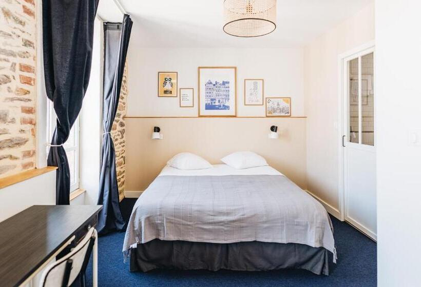 اتاق استاندارد, Les Chouettes Hostel
