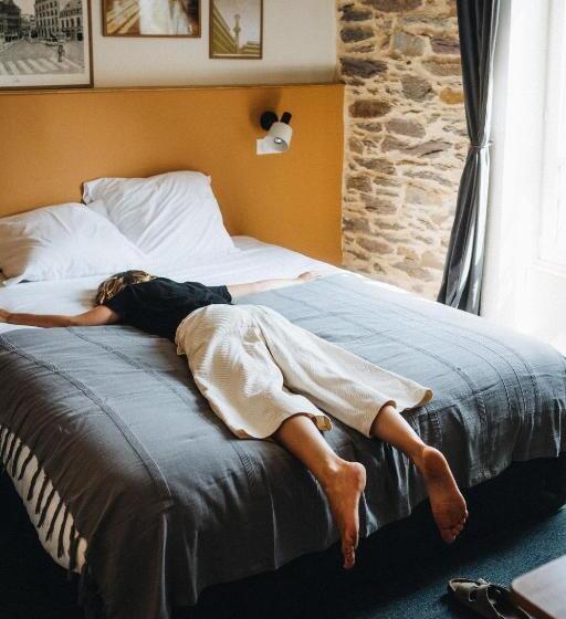 اتاق استاندارد, Les Chouettes Hostel