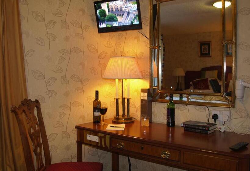 Номер Стандарт Вид на Сад, The Clachan Hotel, Lochearnhead