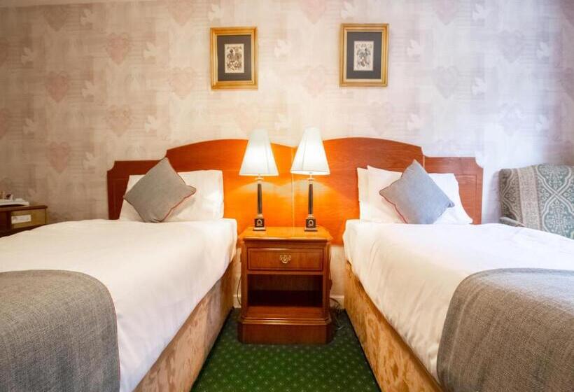Номер Стандарт Вид на Сад, The Clachan Hotel, Lochearnhead