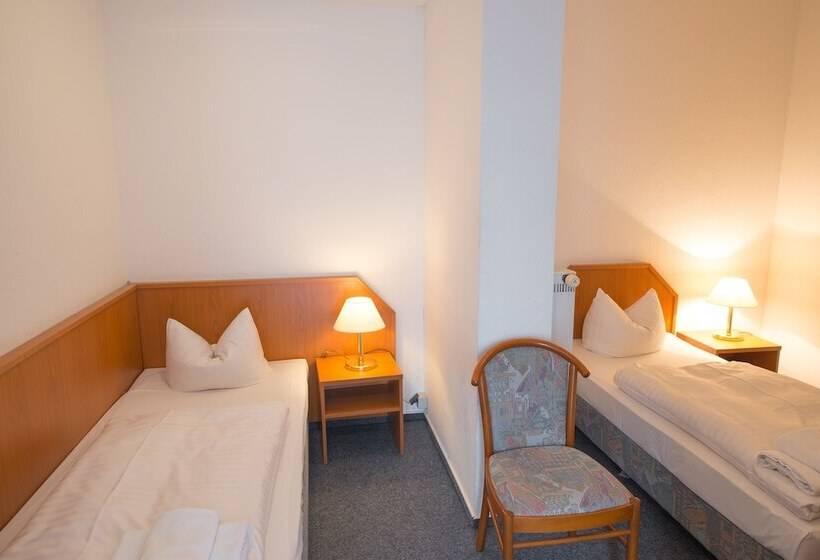 اتاق استاندارد سه نفره, Goethe Hotel Messe By Trip Inn