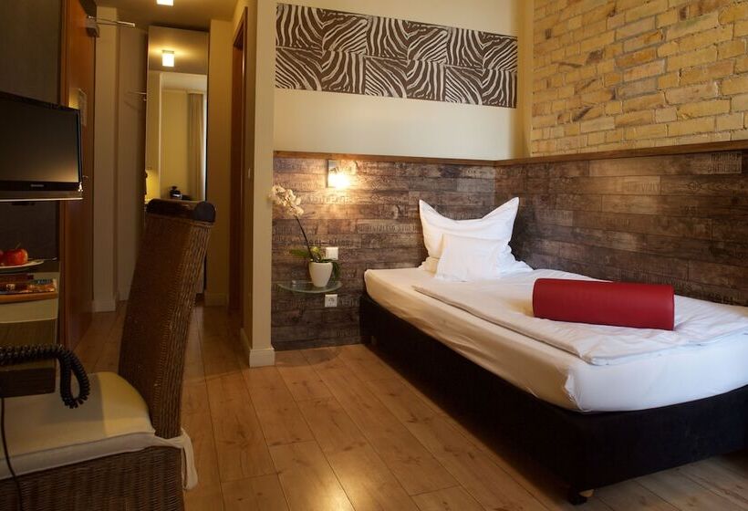 标准单人间, Boutique Hotel Schwarzer Baer