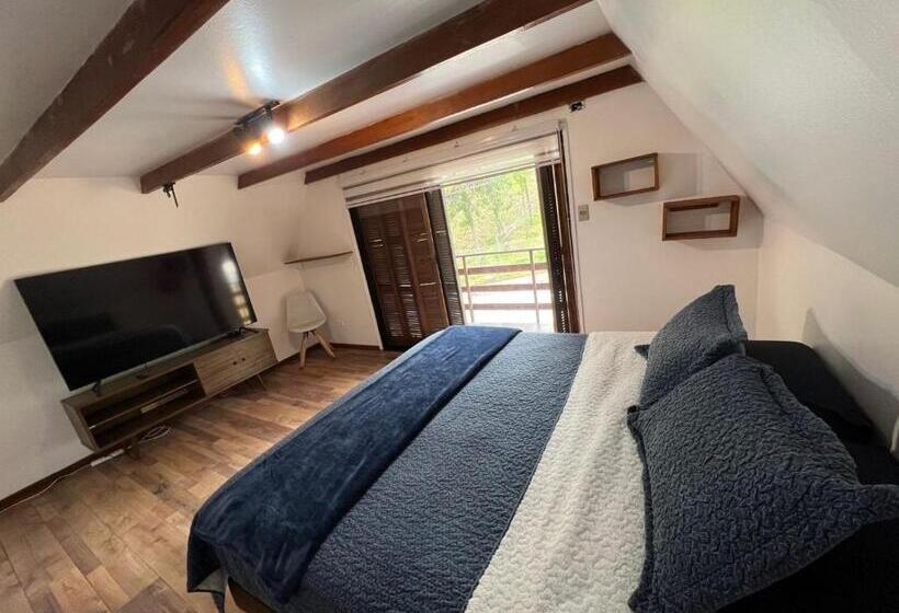 Номер Deluxe с Балконом, Maktvb Costanera   Hostal Boutique