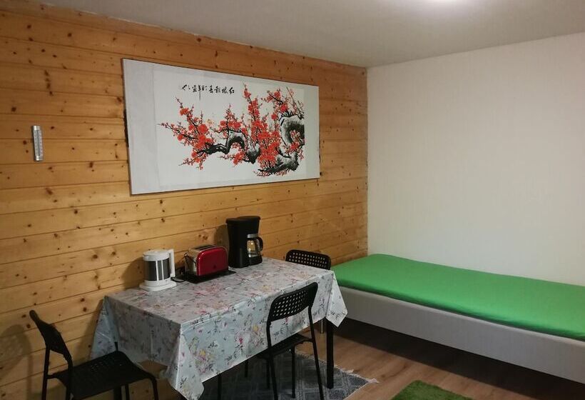 Номер Стандарт, Lin's B&b
