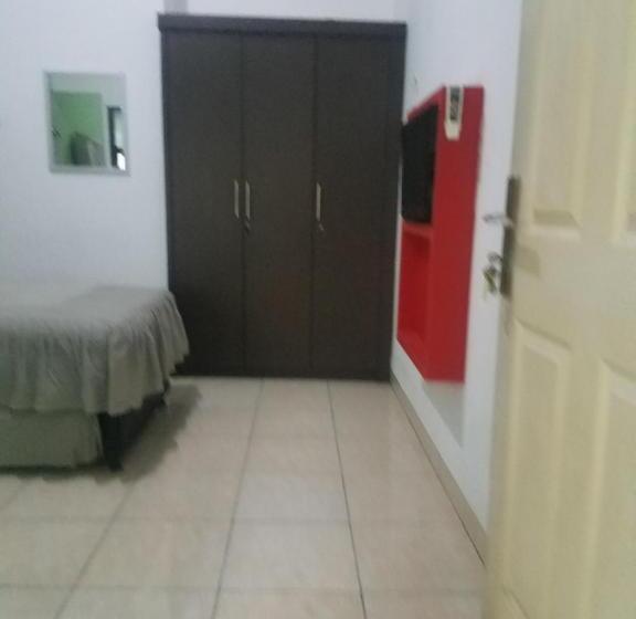 豪华房间, Cendrawasih Syariah Homestay