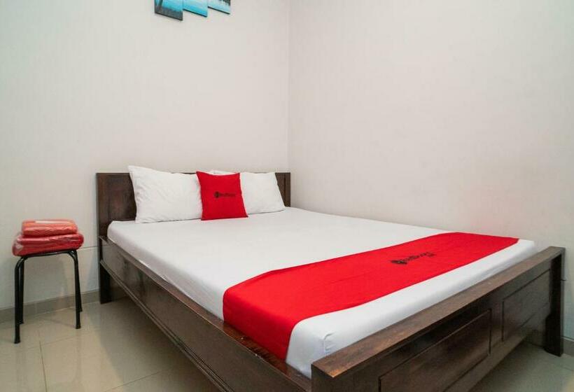 Номер Стандарт, Reddoorz Plus At Merr Rungkut Jl Gunung Anyar