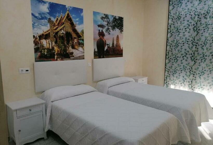 Номер Стандарт, Hostal Restaurante Casa Isabel
