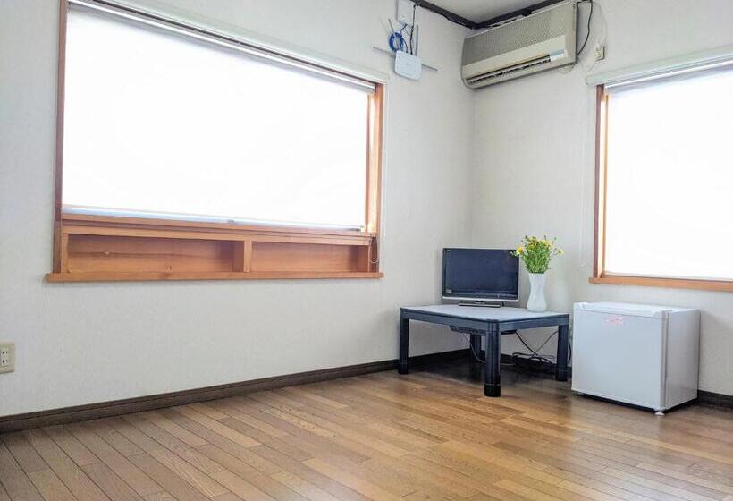 Семейный Номер Совместный Санузел, Farm Stay Inn 母屋 Sanzaemon Tei Guesthouse Second Floor Shiga Takasima Traditional Japanese Architect