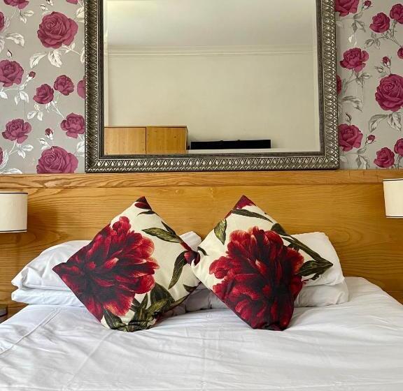 חדר דלוקס, The Lodge Bournemouth