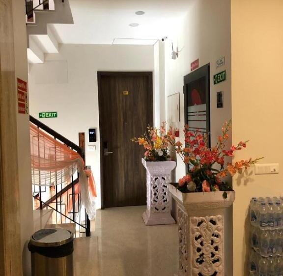 Standard Room, Comfort Inn Dhaliwals, Gurgaon