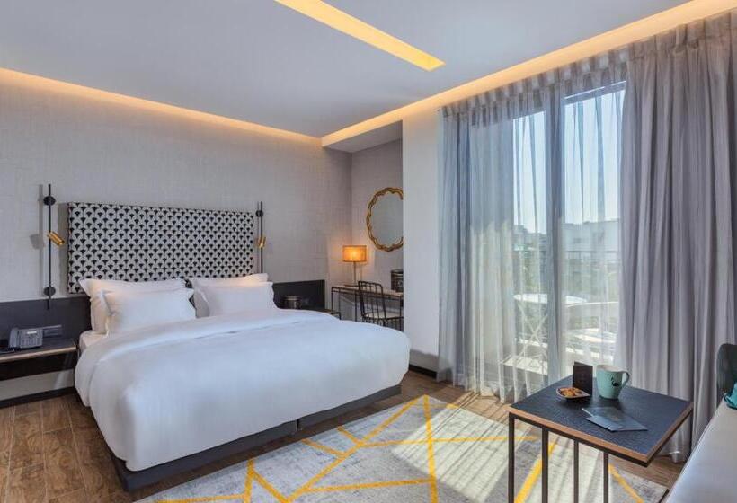 バルコニー付きデラックスルーム, Numa Hotel Jaffa