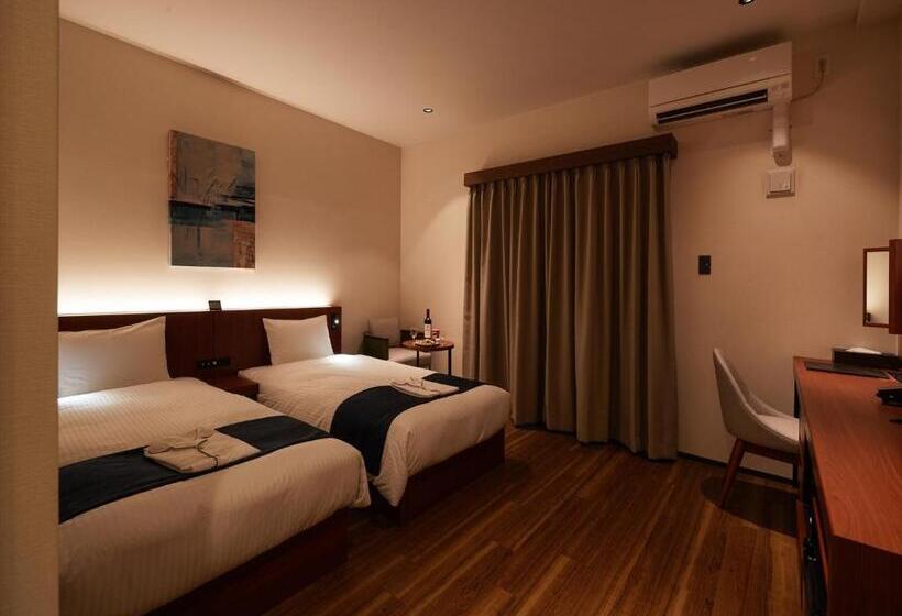 디럭스 룸, The Grand Hotel Ginowan