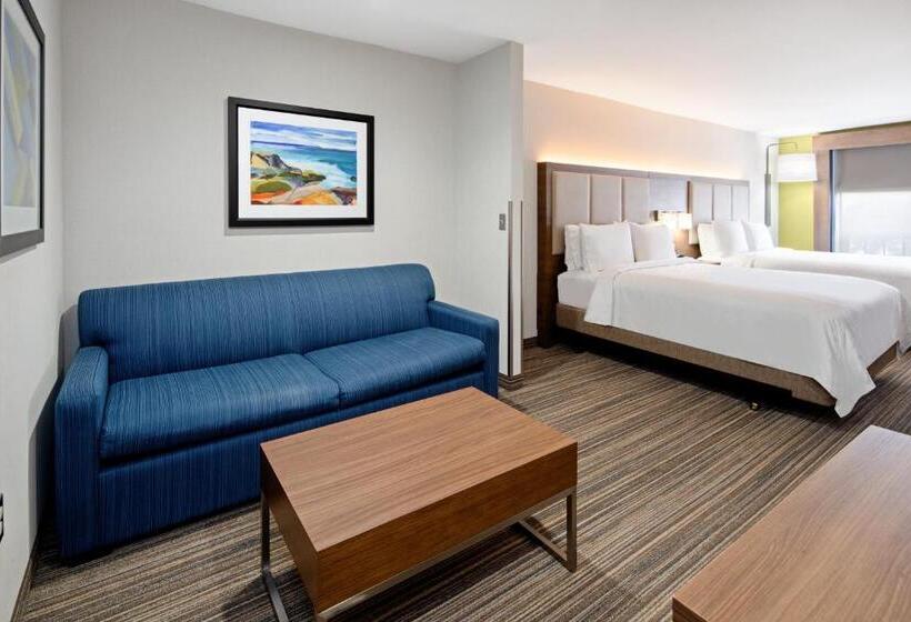 스위트, Holiday Inn Express Hotel & Suites Atascadero, An Ihg
