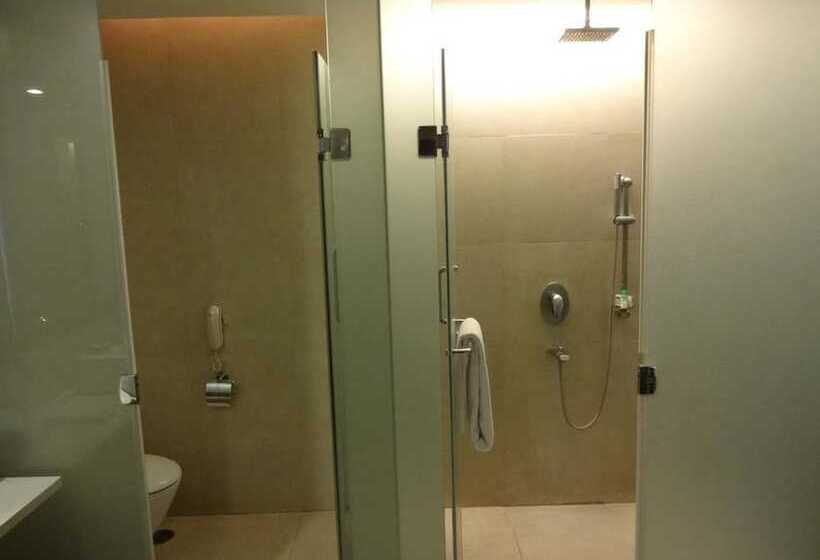 Deluxe Suite, Minerva Grand Secunderabad