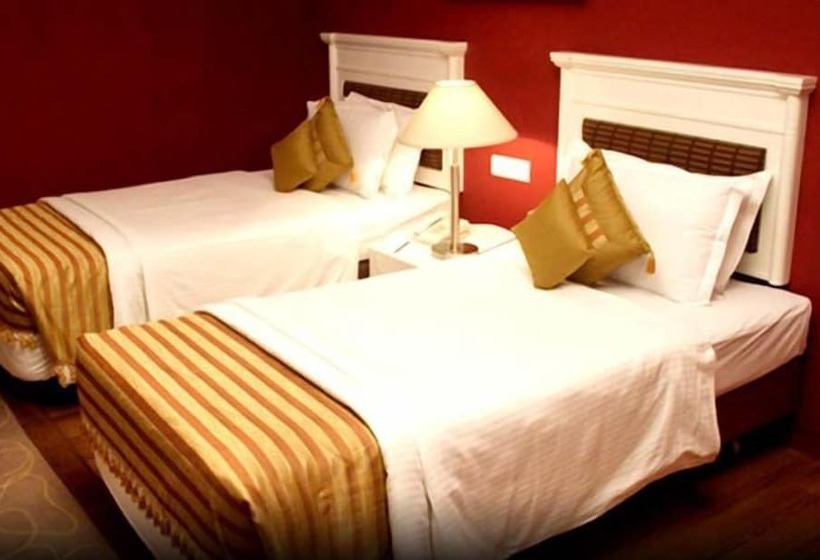 Deluxe Suite, Minerva Grand Secunderabad
