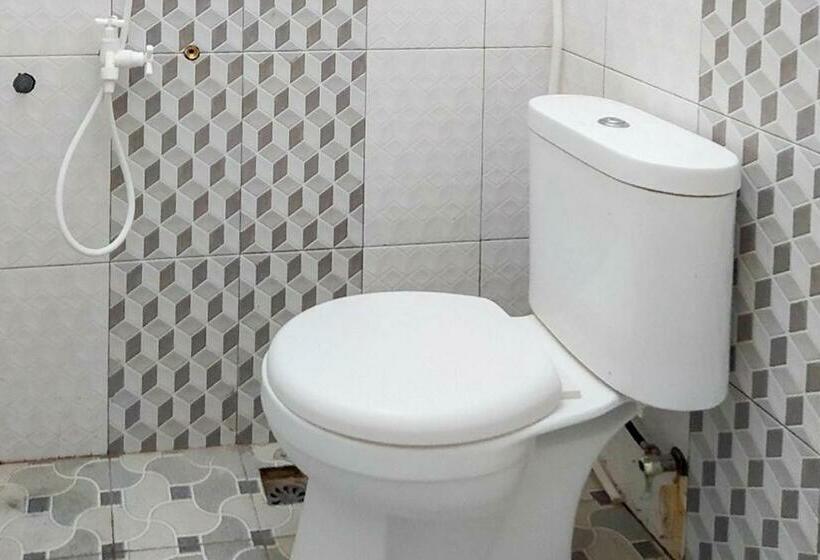Номер Стандарт, Reddoorz Syariah Near Exit Tol Pemalang