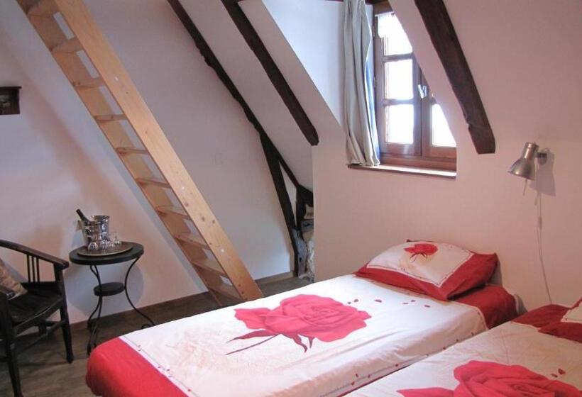 Четырехместный Номер Стандарт, Le Clos De Banes