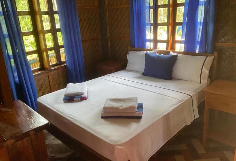 بانگلوی استاندارد, Rainbow Bay Beach & Dive Resort