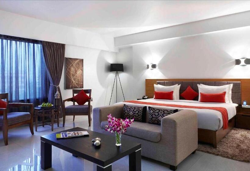 Президентский Люкс, Suba International Sahar Road Mumbai