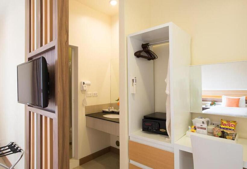 Deluxe Room Mountain View, Imm Hotel Thaphae Chiang Mai