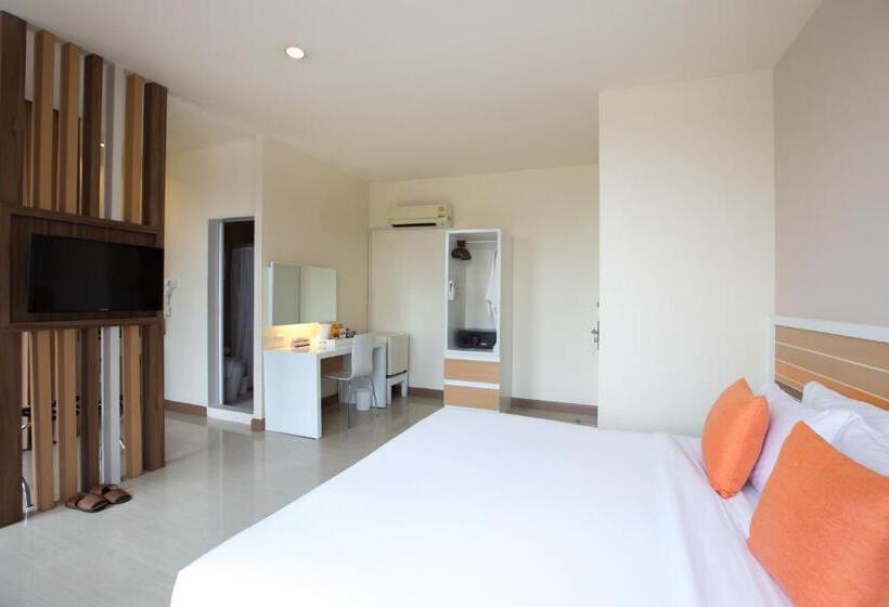 Deluxe Room Mountain View, Imm Hotel Thaphae Chiang Mai