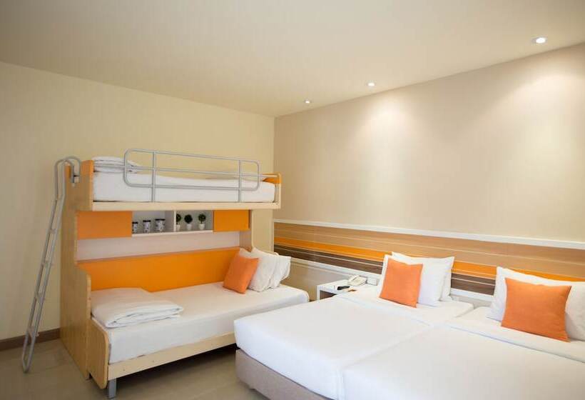 اتاق خانوادگی, Imm Hotel Thaphae Chiang Mai