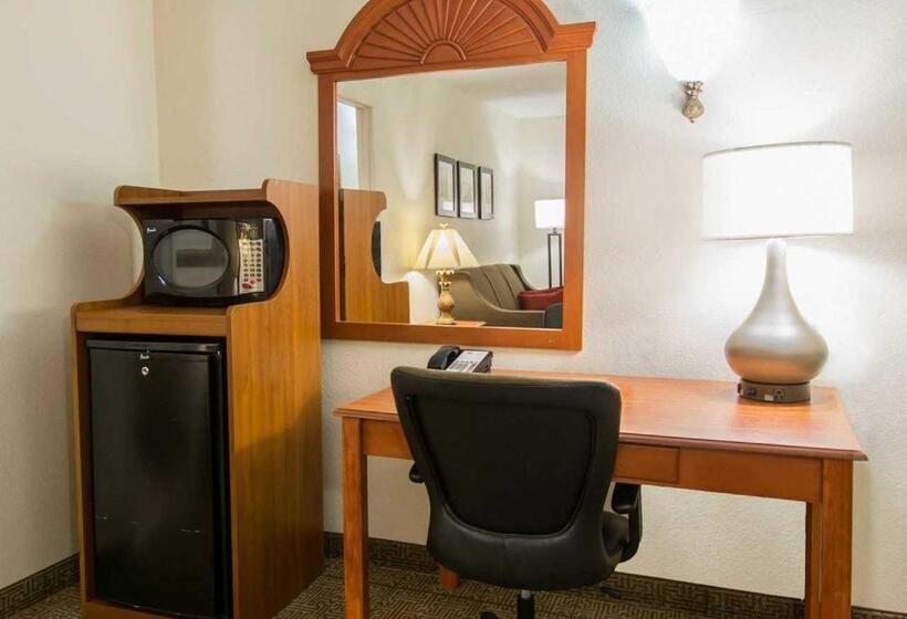 스위트, Comfort Suites Fort Pierce I95