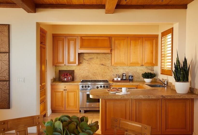 Шале 1 Спальня, The Resort At Pelican Hill