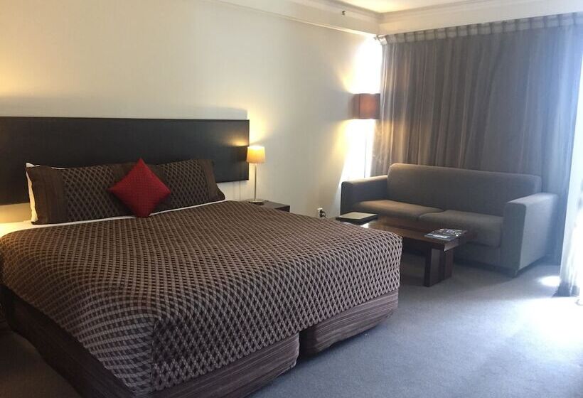 スーペリアスタジオ, Apollo Hotel Rotorua