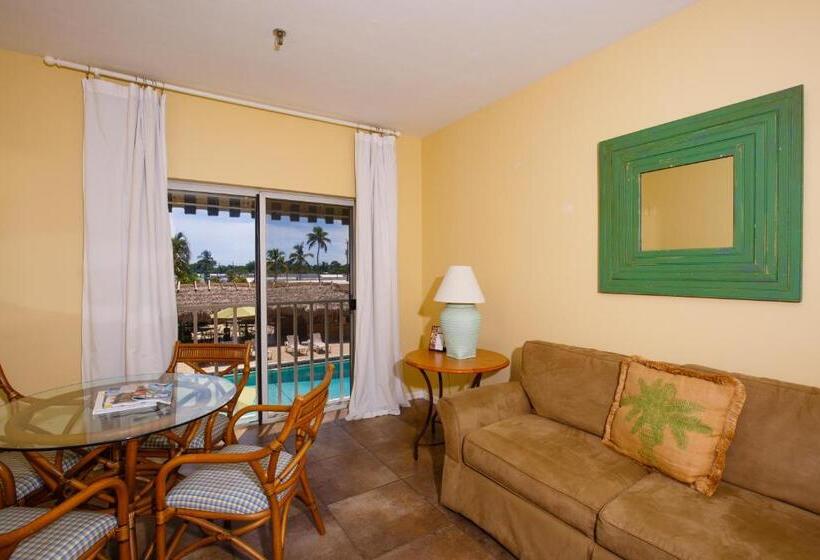 스위트, Naples Garden Inn
