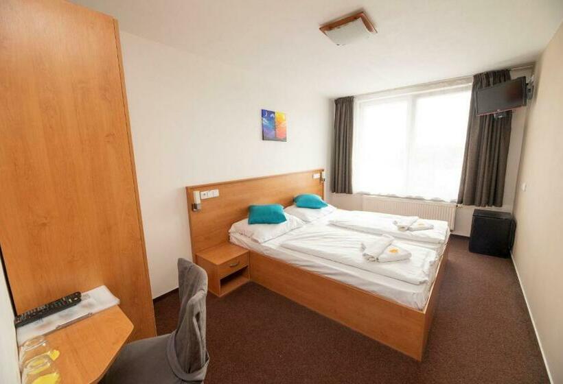 StandaardKamer, Rakovec