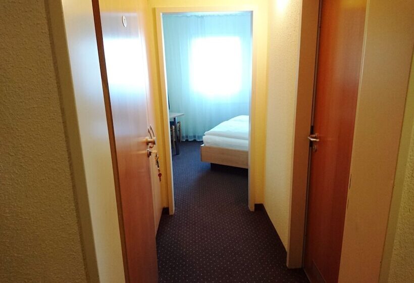 Habitación Estándar, Central Hotel Winnenden
