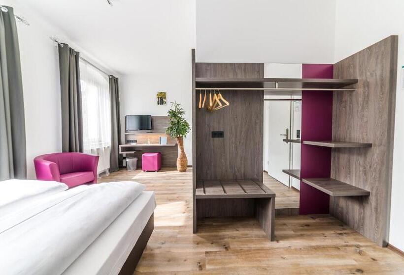 Номер Комфорт, Arthotel City