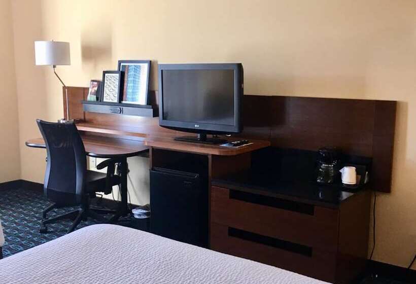Номер Стандарт 2 Двуспальные Кровати, Fairfield Inn Myrtle Beach Broadway At The Beach