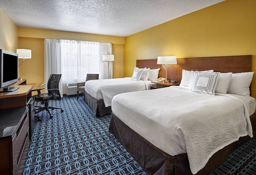 Номер Стандарт 2 Двуспальные Кровати, Fairfield Inn Myrtle Beach Broadway At The Beach