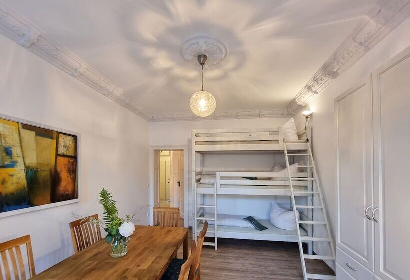 Апартаменты 1 Спальня Нижний Этаж, Hostel Lollis Homestay Dresden