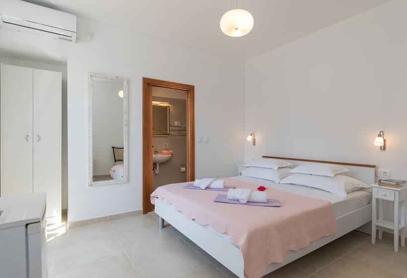 דירת קומפורט חדר שינה 1, Guest House Libertas