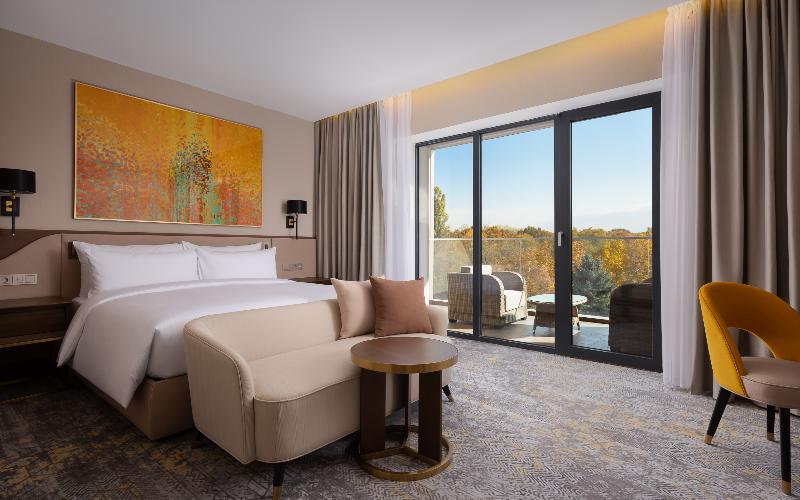 스탠다드 룸 킹사이즈 침대, Swissôtel Wellness Resort Alatau Almaty