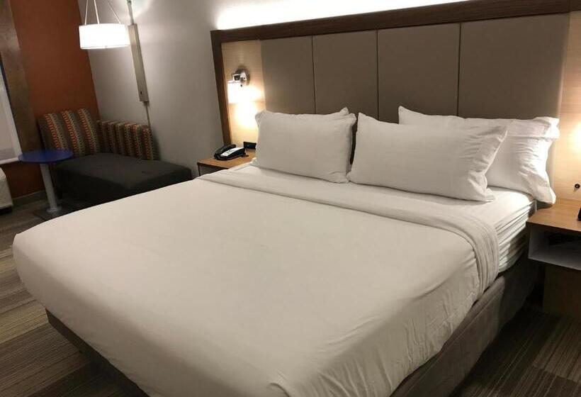 Quarto Estandar Cama King, Holiday Inn Express Orlando   South Davenport, An Ihg