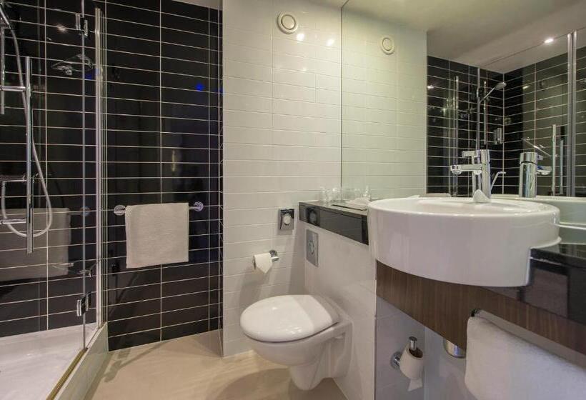 Номер Стандарт Вид на Реку, Holiday Inn Express Sheffield City Centre By Ihg